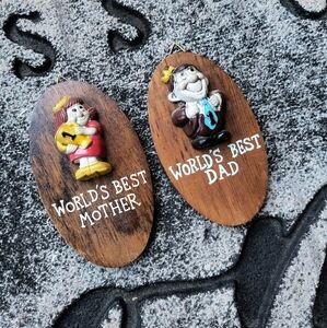 Vintage World’s Best Mother And Best Father Small Wooden Plaque Set Of 2